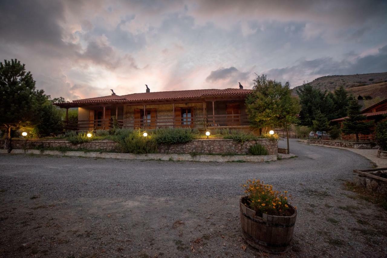 Orias Guesthouse & Farm Kalavryta Exterior foto
